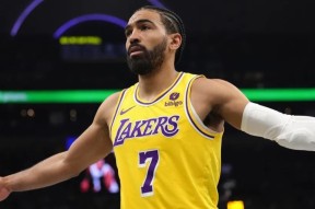 TheShy意外战胜阿森纳，出色发挥引爆全场！赢得满堂喝彩的简单介绍